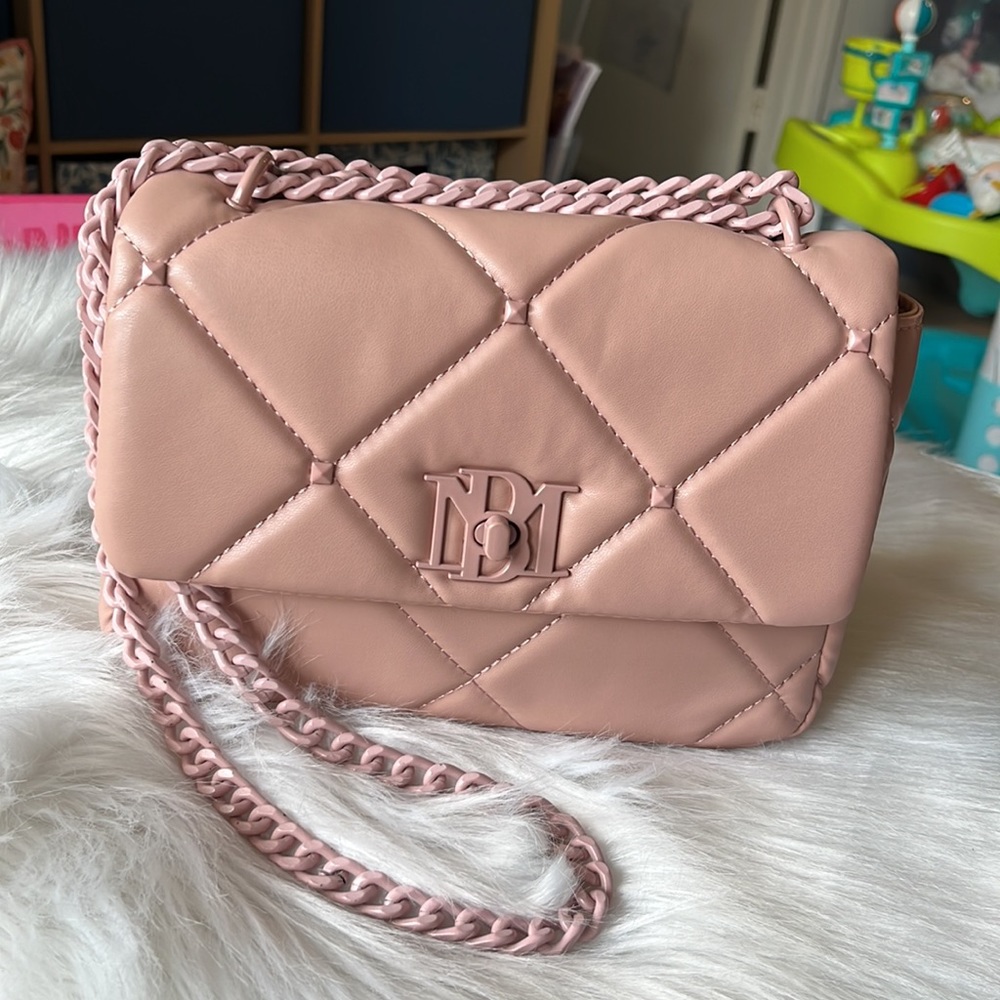 NWT Badgley Mischka light pink baby pink quilted shoulder purse bag Valentine’
